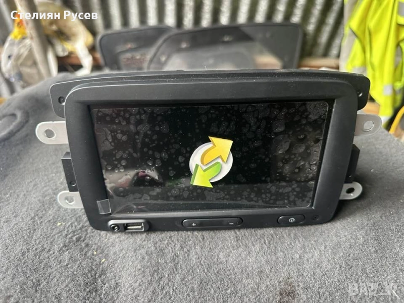 radio dvd navigacia NAVI Display monitor DACIA SANDERO II 281154027R 28115 цена 150 лв или 76,69 евр, снимка 1