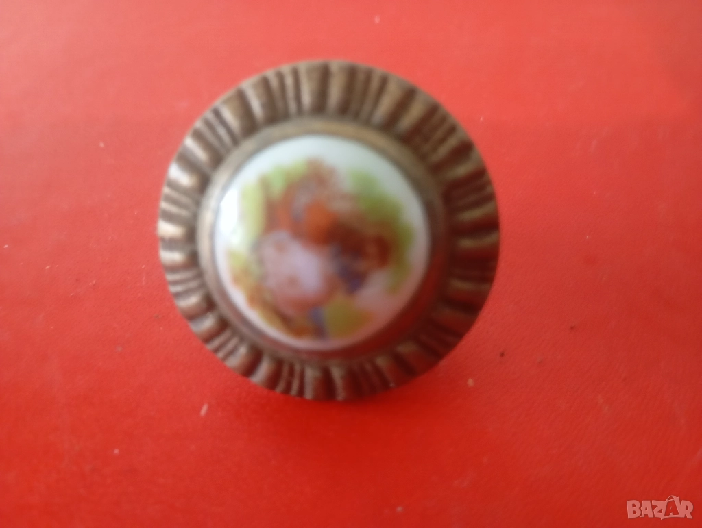 Винтидж дръжка за мебел, снимка 1