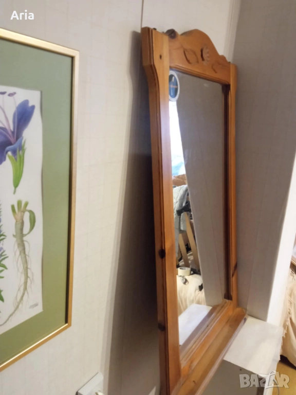 Старо огледало с дървена рамка, снимка 1