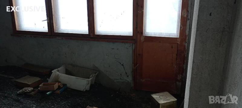 Продавам Дограма от къща цял етаж 130 кв.м. - 999 лв споразумение!   + още 2 етажа - 1999 лв!   Двой, снимка 1