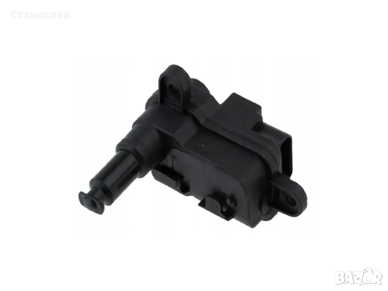 VW Passat B8 Моторче за заключване на резервоар , снимка 1