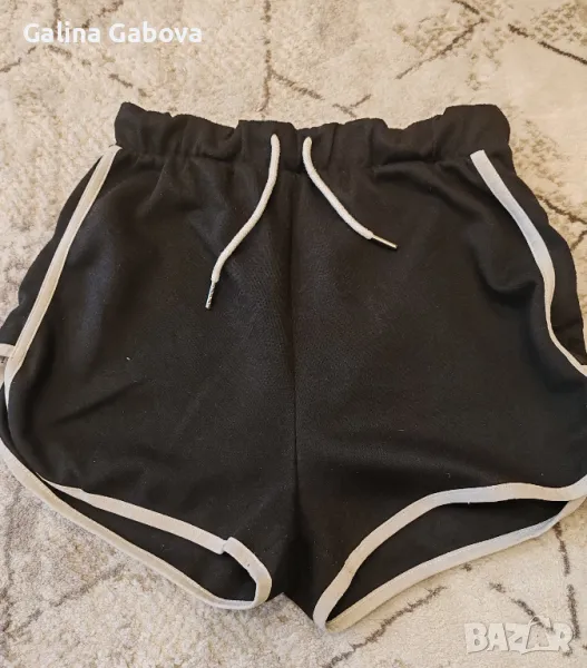 Дамски къси панталонки , снимка 1