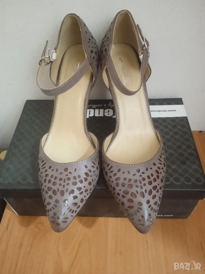 2 чифта дамски обувки, номер 38-39,цена 10лв общо , снимка 1