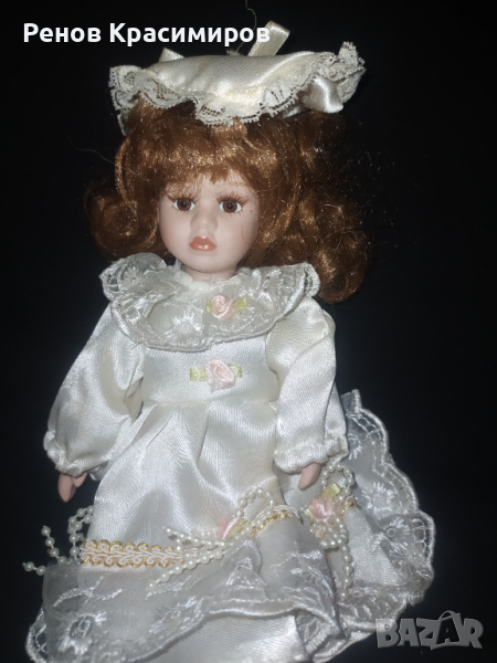 Порцеланова кукла, снимка 1