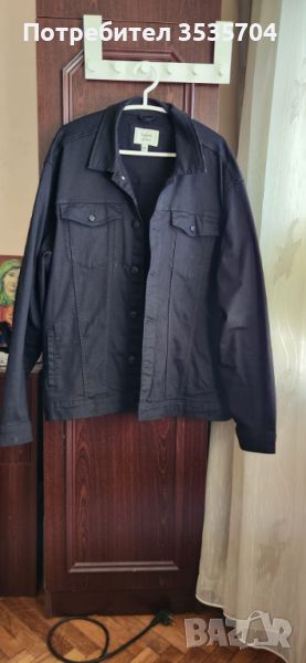 ПРОДАВАМ мъжко дънково яке(цвят черен) splash, снимка 1
