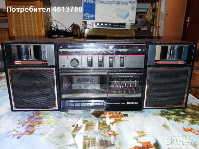 Касетофон Хитачи