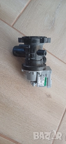 Помпа от пералня