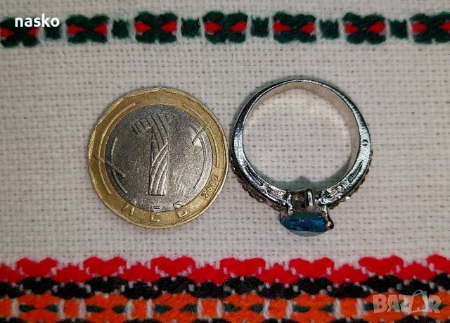 Дамски пръстен с циркони, снимка 14 - Антикварни и старинни предмети - 46431328