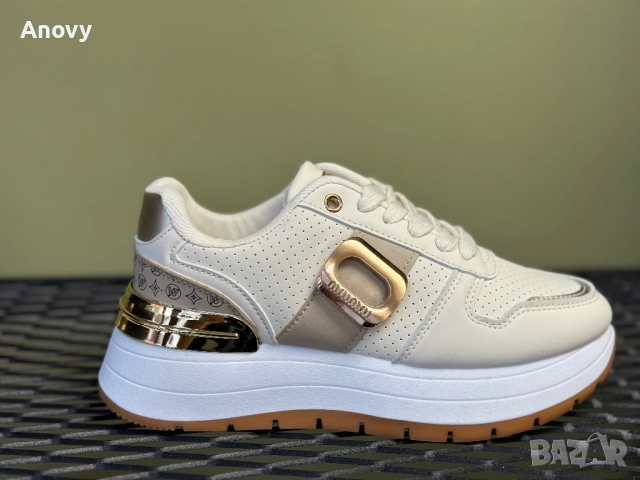 Дамски обувки