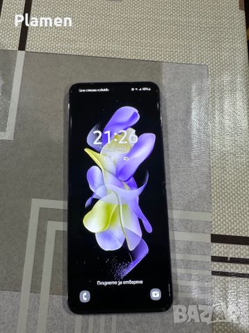 Samsung Galaxy Z Flip 4 256GB, снимка 1 - Samsung - 45936052