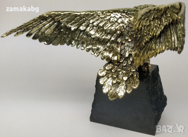 Бронзова пластика орел с поставка естествен камък черен гранит, снимка 3 - Статуетки - 53811210