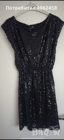 Черна къса рокля с пайети 
