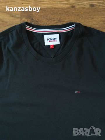 tommy hilfiger - страхотна мъжка тениска КАТО НОВА Л, снимка 2 - Тениски - 46229112