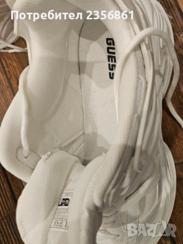 Маратонки Guess , снимка 4 - Маратонки - 53402134