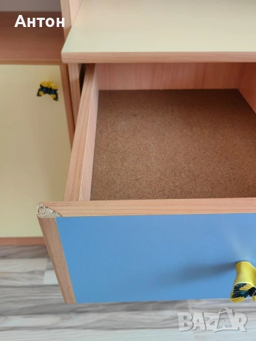Детска стая пълен комплект , снимка 8 - Спални и легла - 54014655