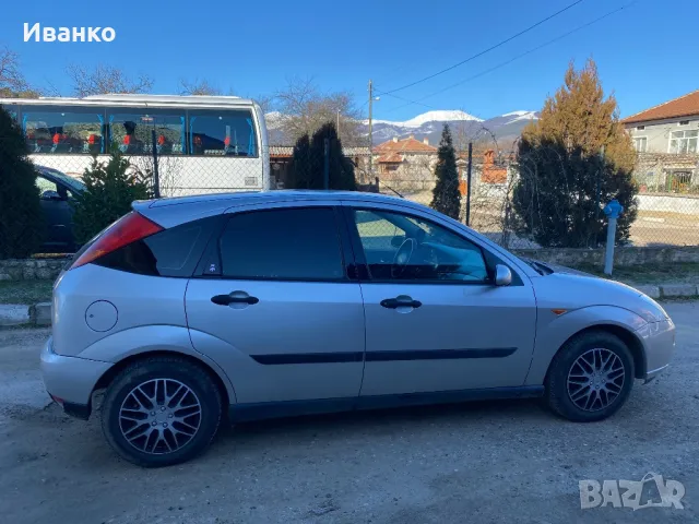 Ford focus 1.6 Газ/Бензин, снимка 6 - Автомобили и джипове - 48514660