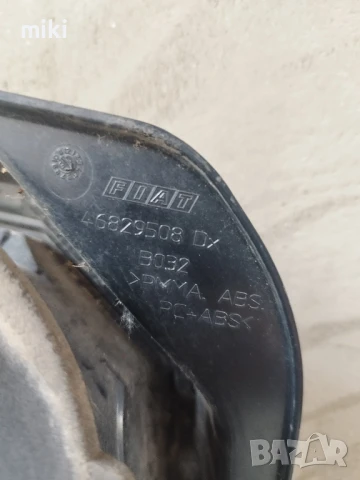 Десен стоп за Fiat Idea 2006г., снимка 3 - Части - 51199154