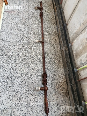 Ретро дървен корниз 