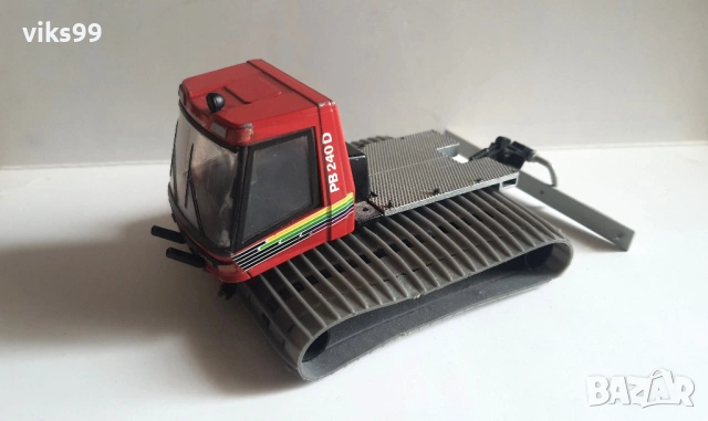CONRAD KÄSSBOHRER Pisten Bully PB 240 D West Germany, снимка 2 - Колекции - 53899308