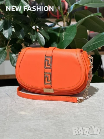 Дамски Чанти ✨ VERSACE , снимка 13 - Чанти - 51253411