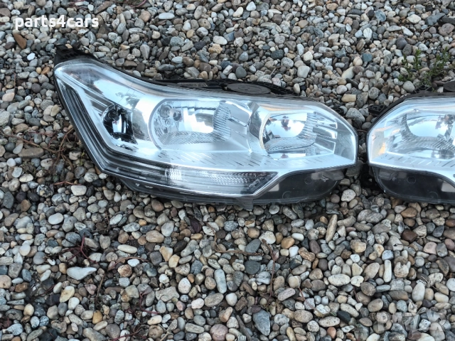 ляв и десен фар за ситроен ц5 III 08 - 17 CITROEN C5, снимка 2 - Части - 51530034