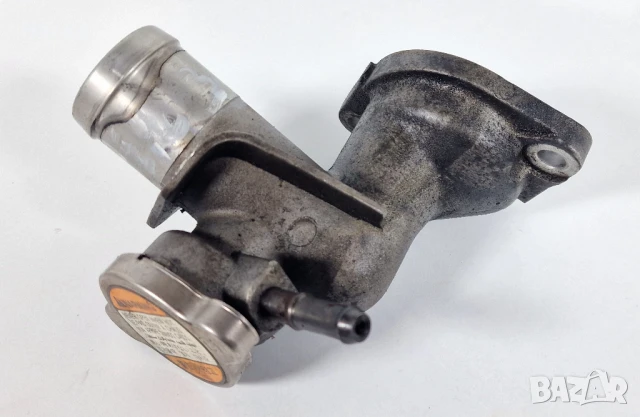 Тяло Фланец Корпус Термостат Киа Кия Каренс Хюндай Туксон Kia Carens Hyundai Tucson 2.0 CRDI 140к.с.