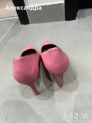 Розови на ток, снимка 3 - Дамски обувки на ток - 54139759