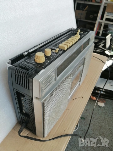 Радиокасетофон SIEMENS CLUB 763, снимка 7 - Радиокасетофони, транзистори - 54049018