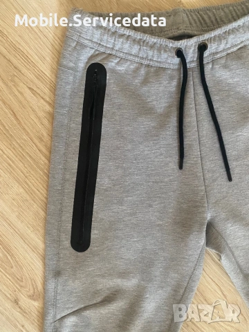 Nike Tech Fleece сив екип размер M - без забележки, снимка 9 - Спортни дрехи, екипи - 54016988
