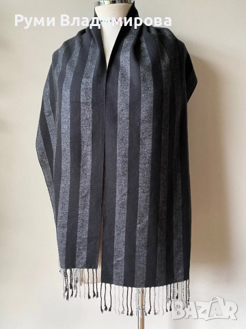Мъжки, черен шал  на райета от 100 % коприна, снимка 2 - Шалове - 49002843