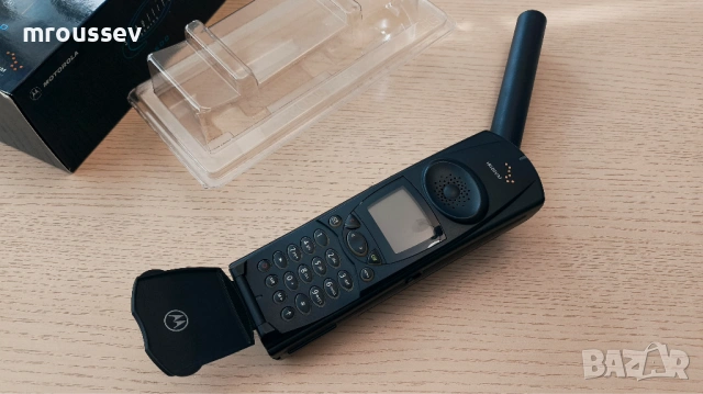 Motorola 9500 Iridium - Сателитен и GSM телефон 2в1, снимка 4 - Motorola - 53841571