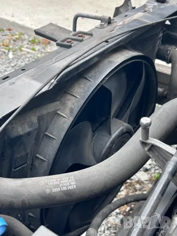 Охладителна перка Мерцедес Ц класа W204 A2045000193