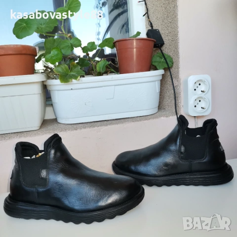 Дамски високи обувки Hey Dude 38н., снимка 4 - Други - 53649884