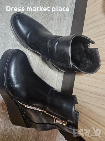 Дамски боти на платформа, снимка 4 - Дамски боти - 53564332