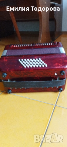 продава акордеон Weltmaister 40 баса, снимка 4 - Акордеони - 51935864