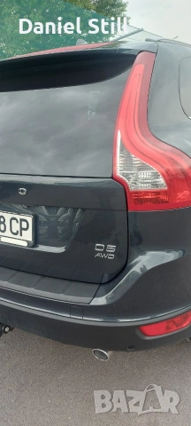 Volvo XC60 2.4D AWD Xenon Automatic 4, снимка 18 - Автомобили и джипове - 53881443