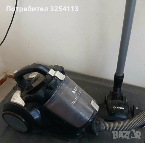 Прахосмукачка AEG