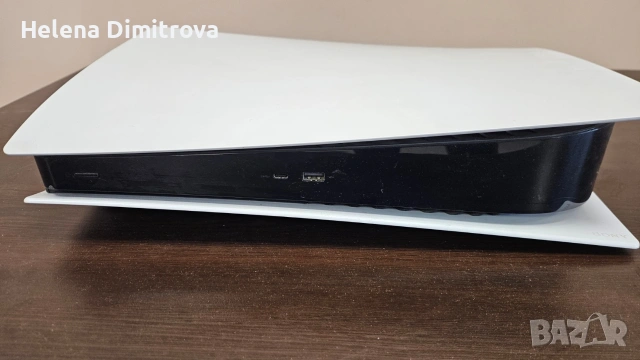 PlayStation 5 Digital Edition , снимка 3 - PlayStation конзоли - 53937911