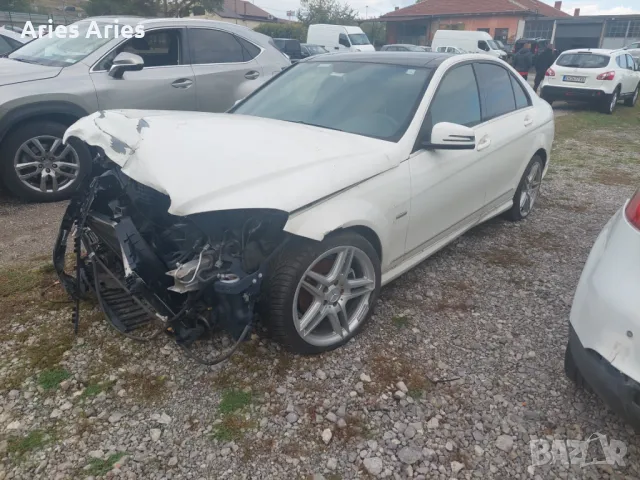 Mercedes-Benz C 2,2cdi , Мерцедес Ц на части! Април 2008, снимка 4 - Автомобили и джипове - 47580502