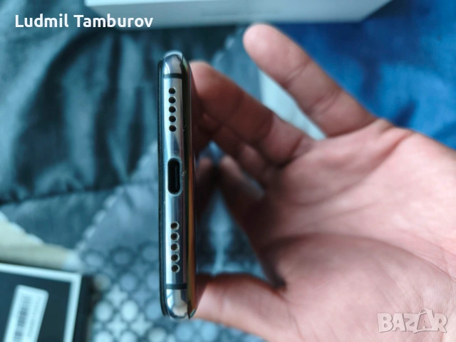 Продавам huawei p20 pro