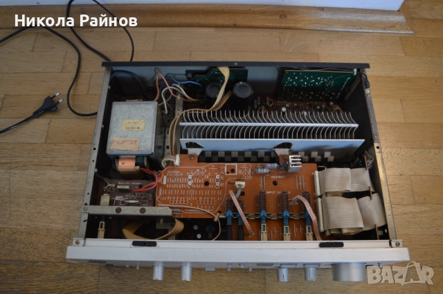 Hi Fi стерео усилвател NIKKO NA-990 Made in Japan, снимка 11 - Ресийвъри, усилватели, смесителни пултове - 52792985