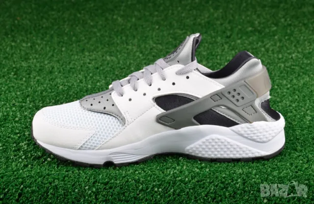 оригинални маратонки Nike Air Huarache  номер 45 ,5-46, снимка 8 - Маратонки - 47473022