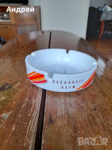 Стар пепелник Kim, снимка 2 - Други ценни предмети - 54082921