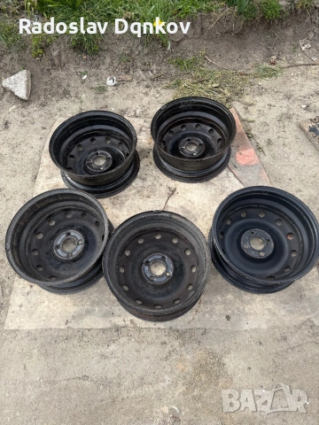 Джанти 4х100 R15 Dacia оригинални , снимка 2 - Гуми и джанти - 53996568