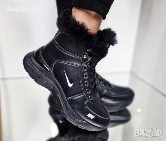 Дамски спортни боти Nike с вата