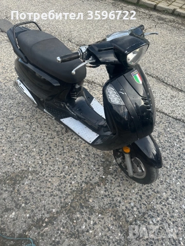 Скутер PMI 50 куб. Внос от Холандия, снимка 2 - Мотоциклети и мототехника - 53275055