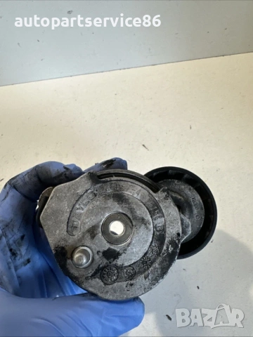 Обтегач на ремък за Volvo XC60 2.0D (2011), снимка 2 - Части - 53742802