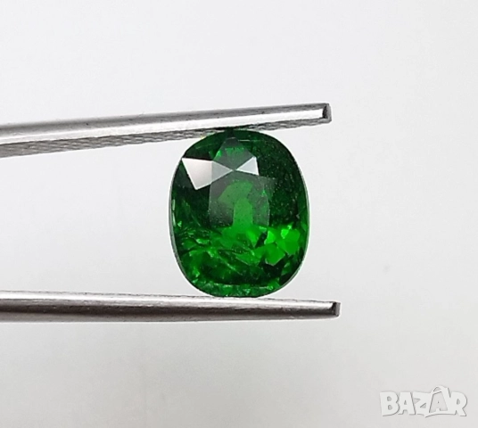 Сияещ Цаворит гранат в най-добрия зелен цвят 1.38кт! Нов!, снимка 9 - Други - 52786897