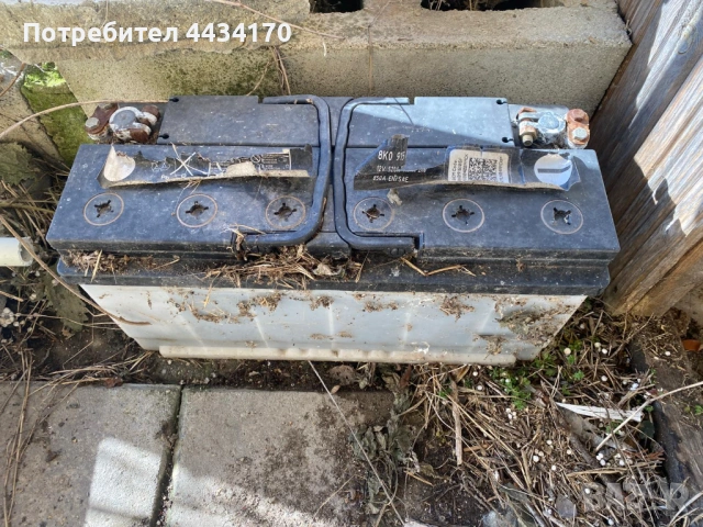 Спешно! 3 броя акумулатори за кола – Различни модели – За части или зареждане, снимка 2 - Части - 53338471