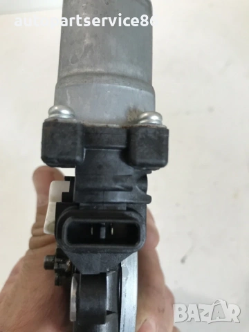 Мотор за прозорец за задна дясна врата за Subaru Outback 2.0 дизел (2007), снимка 3 - Части - 54216926